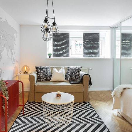 Modern Studio Near British Square Zagreb Dış mekan fotoğraf